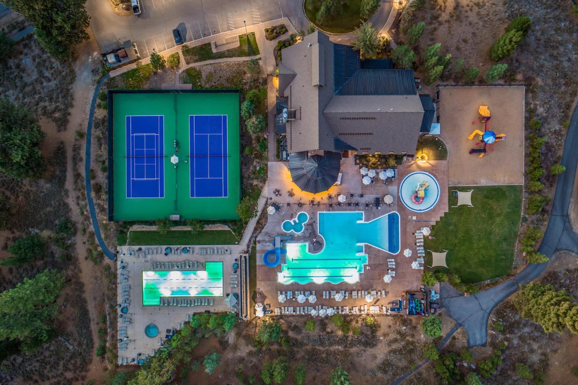 The Cottages - Golf, Pool, Play - 2-Bedroom Truckee Exterior photo